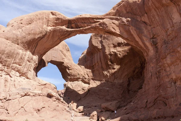 Dvojitý oblouk v národním parku arches — Stock fotografie