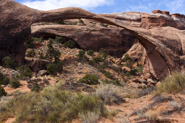 Arco delicado en el Parque Nacional Arches —  Fotos de Stock