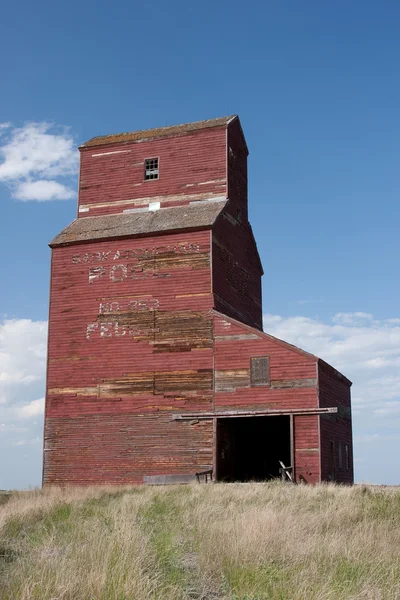Canadian Prairie Grain Elevator — Stock Photo, Image
