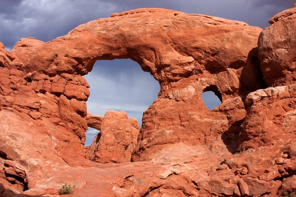 Arco de torreta en el Parque Nacional Arches — Foto de Stock