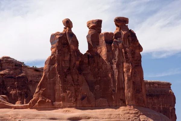 Tři Drbny formace v národním parku arches — Stock fotografie