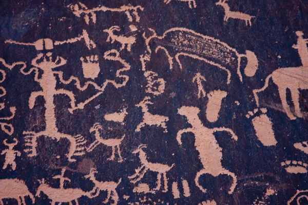 Petroglify w gazecie rock, indian creek, utah — Zdjęcie stockowe