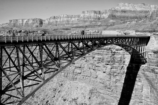 Ponte Navajo sobre o rio Colorado e o Grand Canyon — Fotografia de Stock