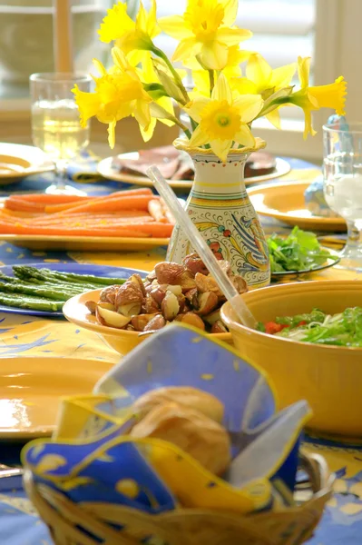 Tavaszi asztal beállítása Stock Kép