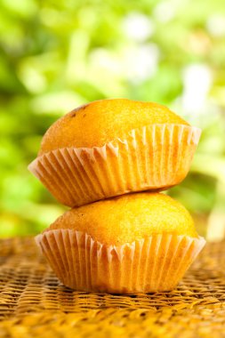 Muffin kazık hasır üzerinde