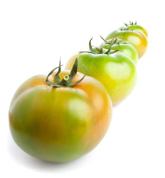 Zielone Pomidory Białym Tle Białym Tle — Zdjęcie stockowe