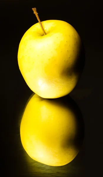 Elma yansıma — Stok fotoğraf