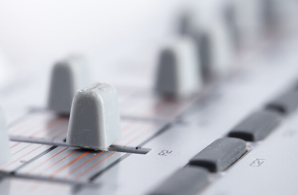 Фадерс крупный план
