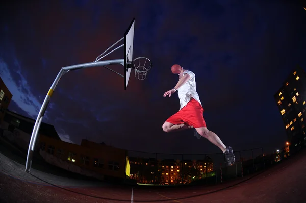 Basketbalspeler Rechtenvrije Stockfoto's