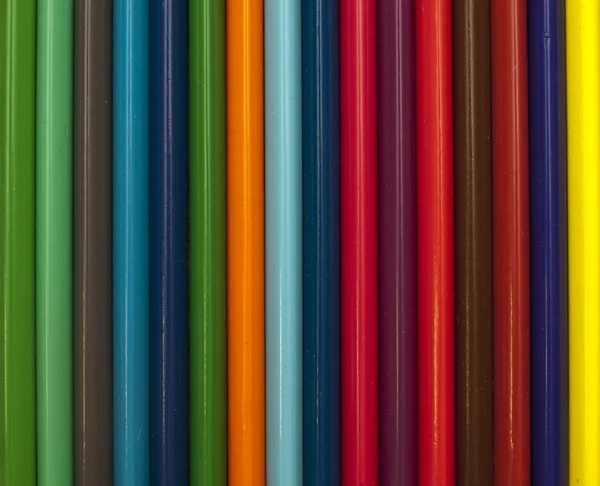 Kolorowe kredki tło — Zdjęcie stockowe