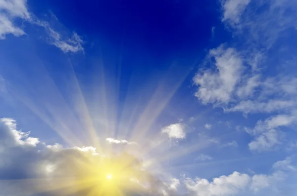 Sky and sunschine — Stock Photo, Image