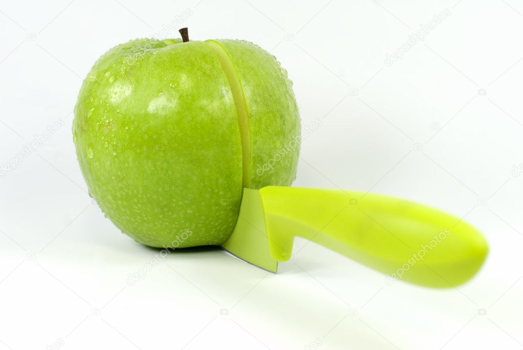 A green Apple