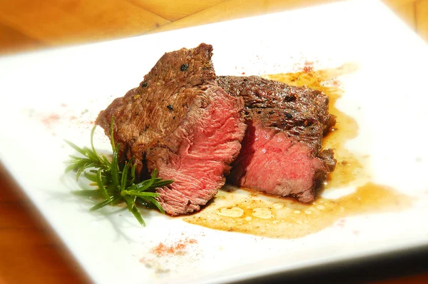 Beefsteak medium — Stockfoto