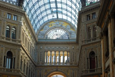 galleria umberto uno Napoli İtalya'nın görünümü.