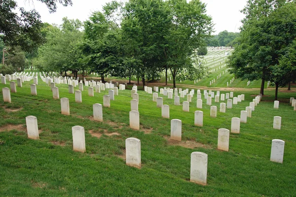 Gravestones no Cemitério Nacional de Arlington — Fotografia de Stock