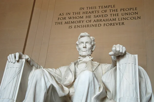 링컨 기념관, 워싱턴 dc에서에서 아브라함 링컨 동상 — 스톡 사진