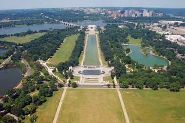 Aerial view of Lincoln memorial clipart