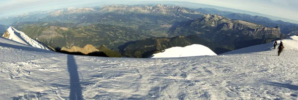 Mont Blanc panorama gama de montanhas — Fotografia de Stock
