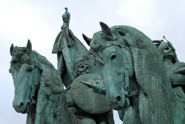 Praça dos heróis em Budapeste — Fotografia de Stock