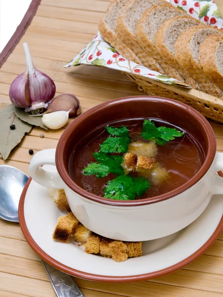 Chiken Suppe mit Kräutern — Stockfoto