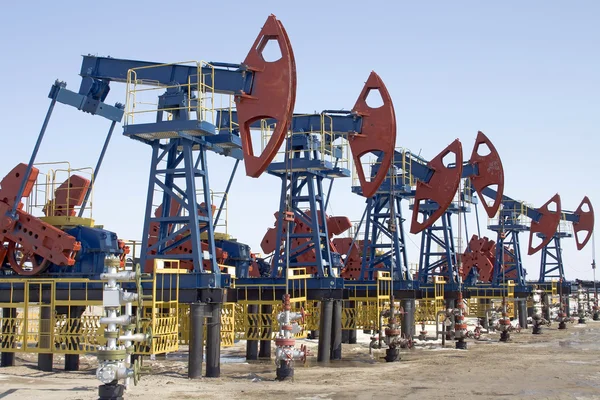 Oil pumps — Stock Photo, Image