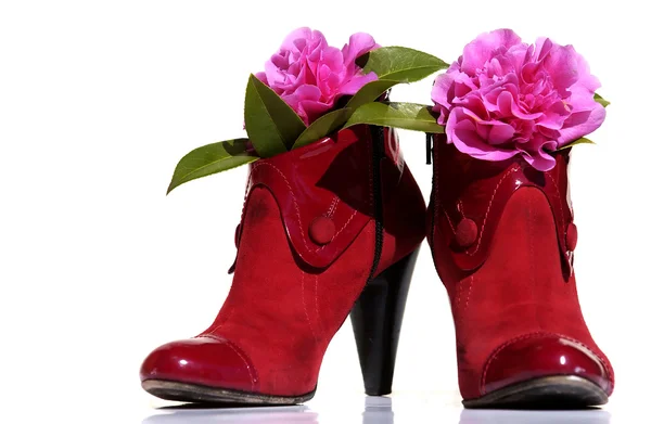 Red shoes whit flowers — Stock Photo, Image