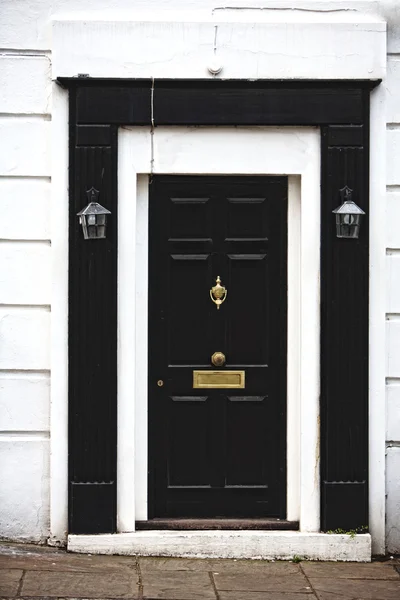 Dörr, hus med — Stockfoto