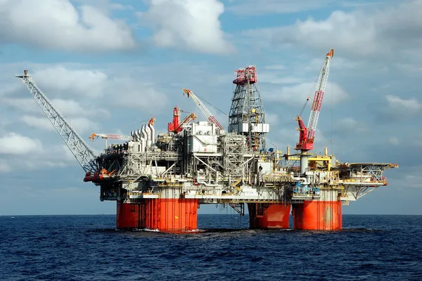 Büyük petrol platformu — Stok fotoğraf