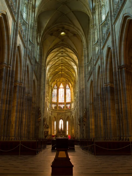Intérieur de la cathédrale catholique — Photo