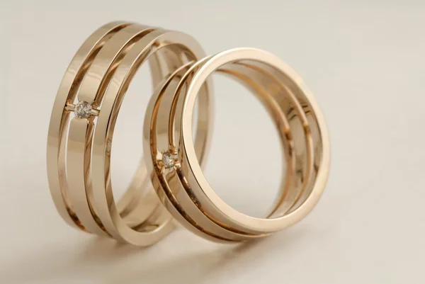 Due anelli d'oro — Foto Stock