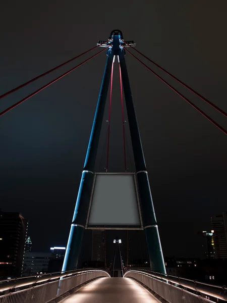 大規模な近代的な橋 — ストック写真