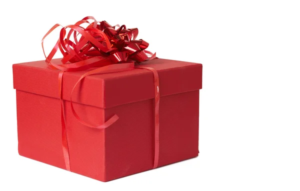 Boîte cadeau rouge avec arc — Photo