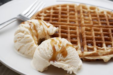 dondurma ile fırında gözleme