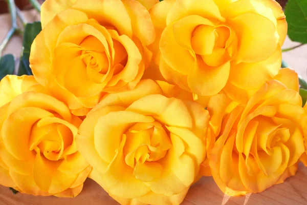 黄色玫瑰花束 — 图库照片