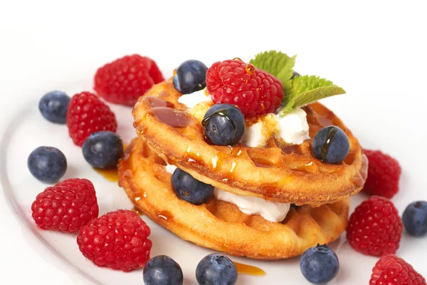 Belgian waffles with berries and cream — Stock Photo, Image