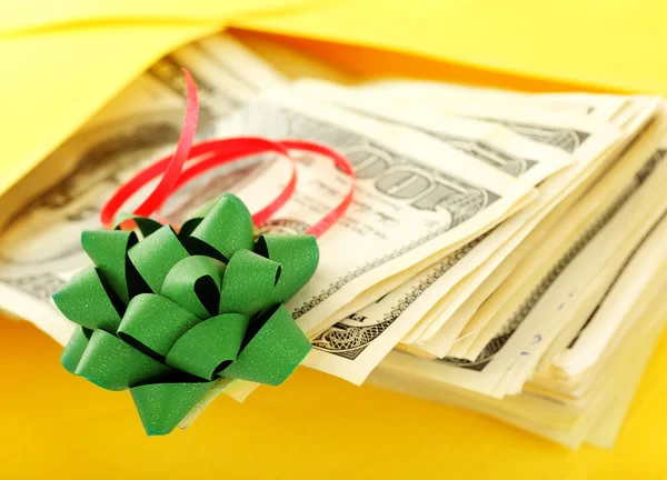 Money as gift — Stock Photo, Image