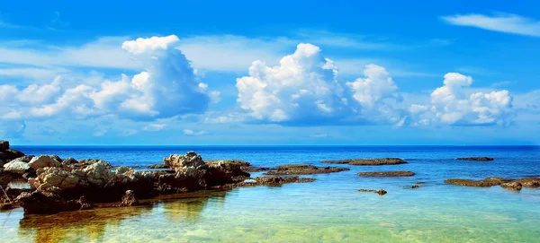 Azul paisagem de praia — Fotografia de Stock