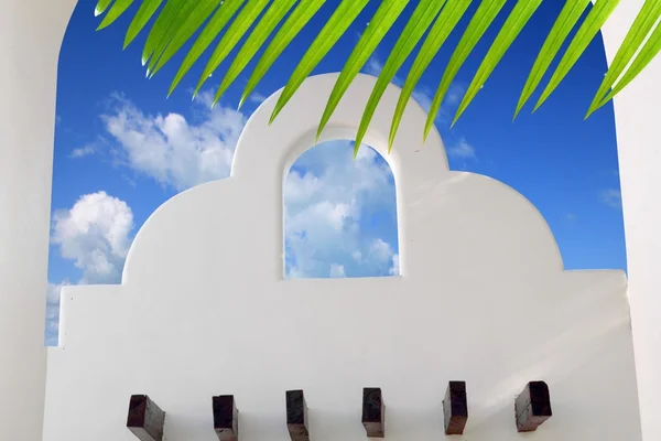 墨西哥建筑白色歙县蓝色天空 — 图库照片