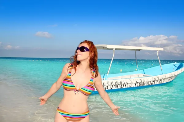 Bikini beach tourist sunglasses tropical sea — Stock Photo, Image