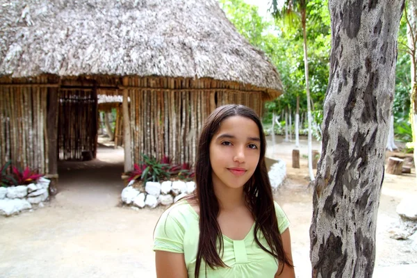 Indian girl in jungle palapa hut house rainforest — Stock Photo, Image