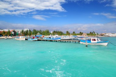 Puerto juarez cancun quintana roo tropikal deniz araçları