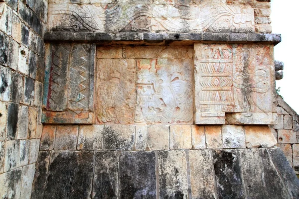 Chichen itza hieroglyfy mayské ruiny Mexiko — Stock fotografie