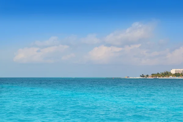 カリブ海の地平線の青い空雲メキ — 图库照片