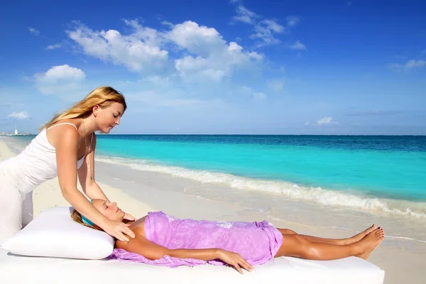 Mayan reiki massage in Caribbean beach woman — Stock Photo, Image
