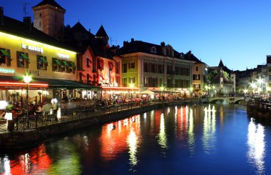 annecy adlı gece Isle Sarayı