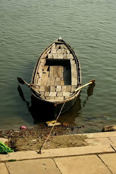 Eski bir tekne — Stok fotoğraf
