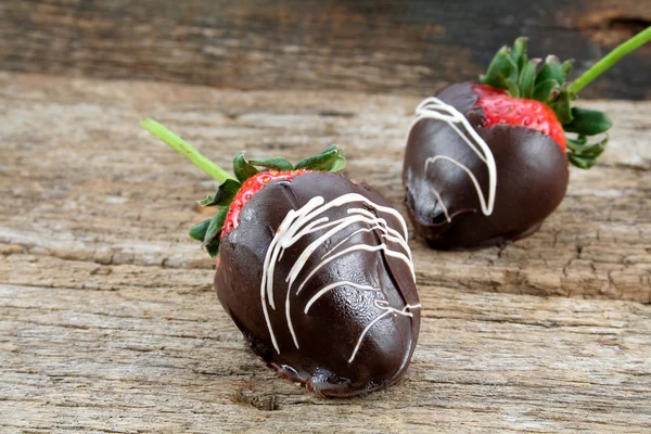 초콜릿 덮여 딸기 — 스톡 사진