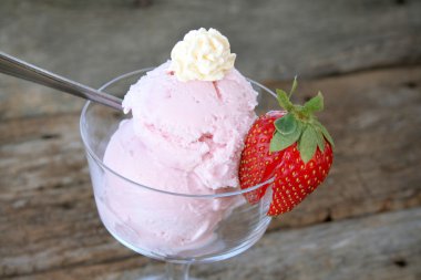 Strawberry Icecream clipart