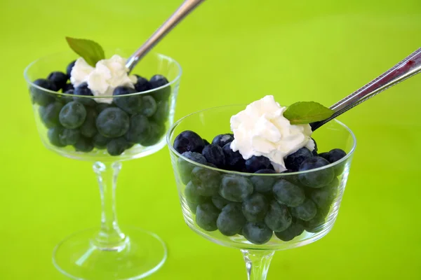 Blueberries and Cream — Stock Photo, Image