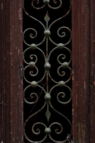 Detalhe de uma porta velha — Fotografia de Stock